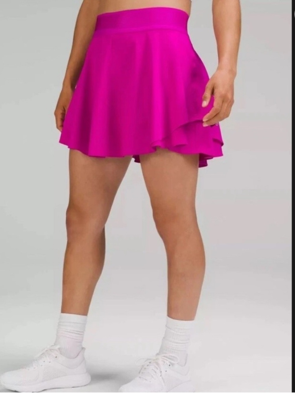 Rare lululemon tennis court rival high rise skirt fushia size 2